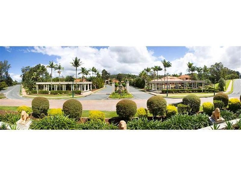 1 Wiltshire Drive, Mudgeeraba QLD 4213