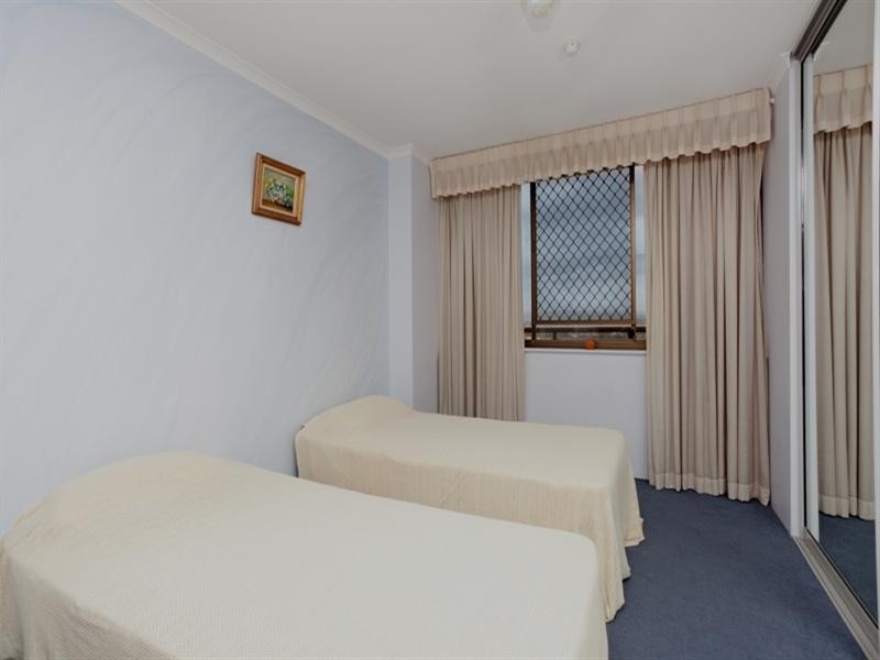 66 ‘Silverton’, 2940 Gold Coast Highway, Surfers Paradise QLD 4217