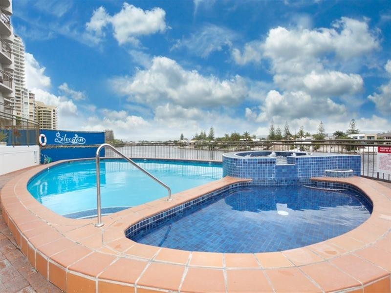 66 ‘Silverton’, 2940 Gold Coast Highway, Surfers Paradise QLD 4217