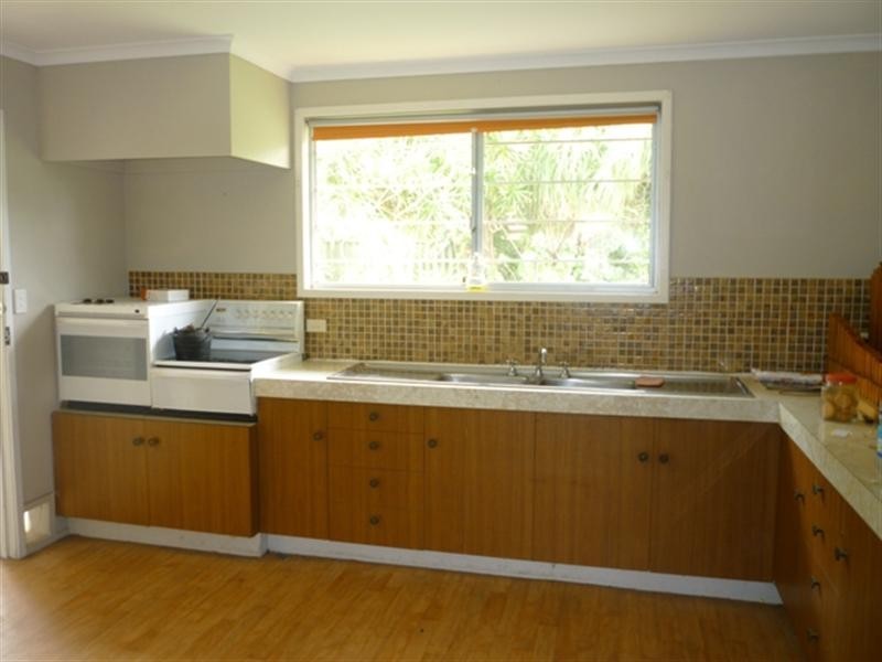 Broadbeach Waters QLD 4218