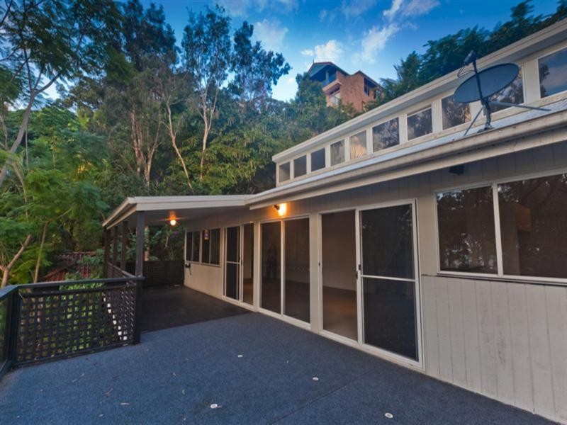 6 View Street, Burleigh Heads QLD 4220