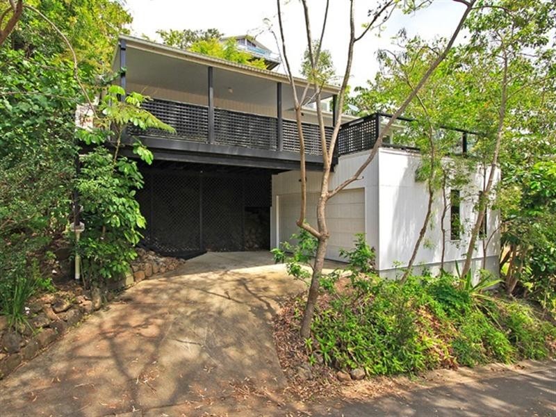 6 View Street, Burleigh Heads QLD 4220