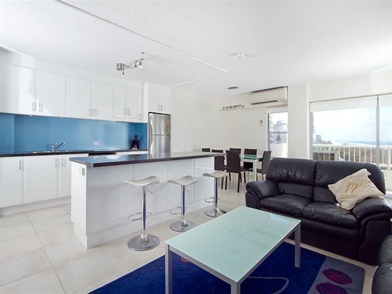18 ‘Bahia’, 154 The Esplanade, Surfers Paradise QLD 4217