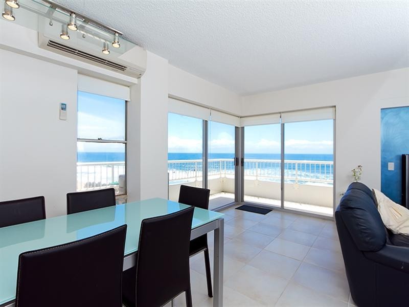 18 ‘Bahia’, 154 The Esplanade, Surfers Paradise QLD 4217