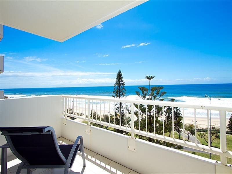 18 ‘Bahia’, 154 The Esplanade, Surfers Paradise QLD 4217