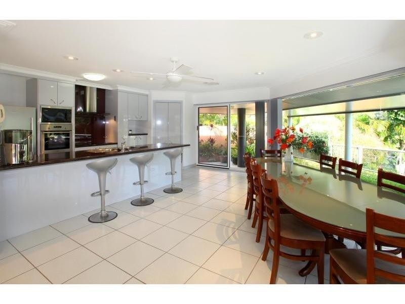 55 Fairway Drive, Clear Island Waters QLD 4226