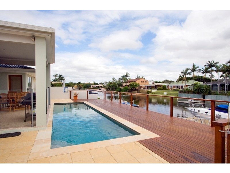 Broadbeach Waters QLD 4218