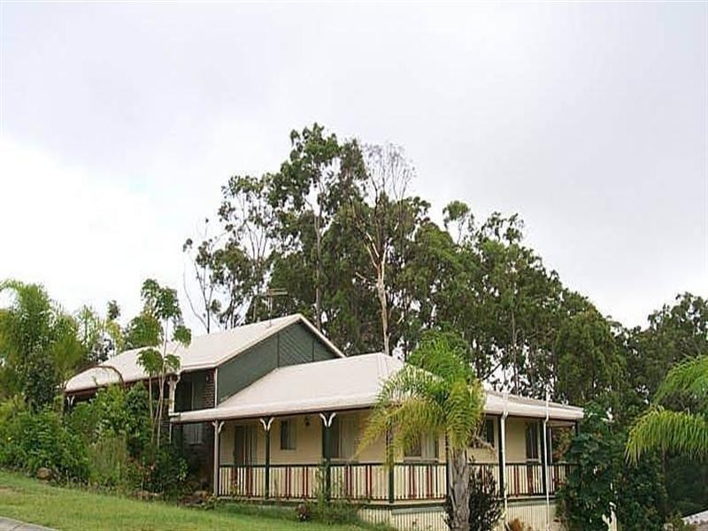 18 Fenton Drive, Tallebudgera QLD 4228