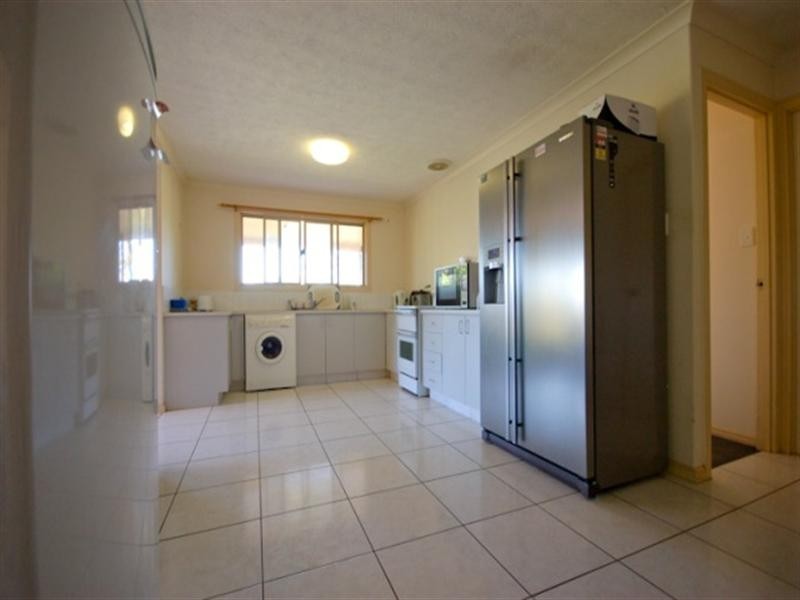 18 Fenton Drive, Tallebudgera QLD 4228