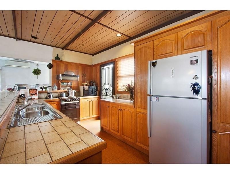 14 Bath Street, Labrador QLD 4215