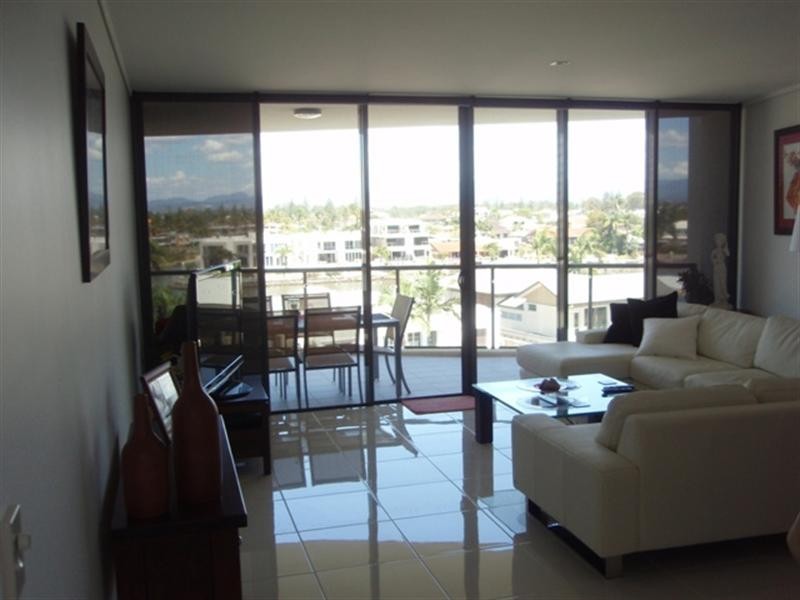 501 ‘Riva on Chevron’, 6 Tarcoola Crescent, Chevron Island QLD 4217