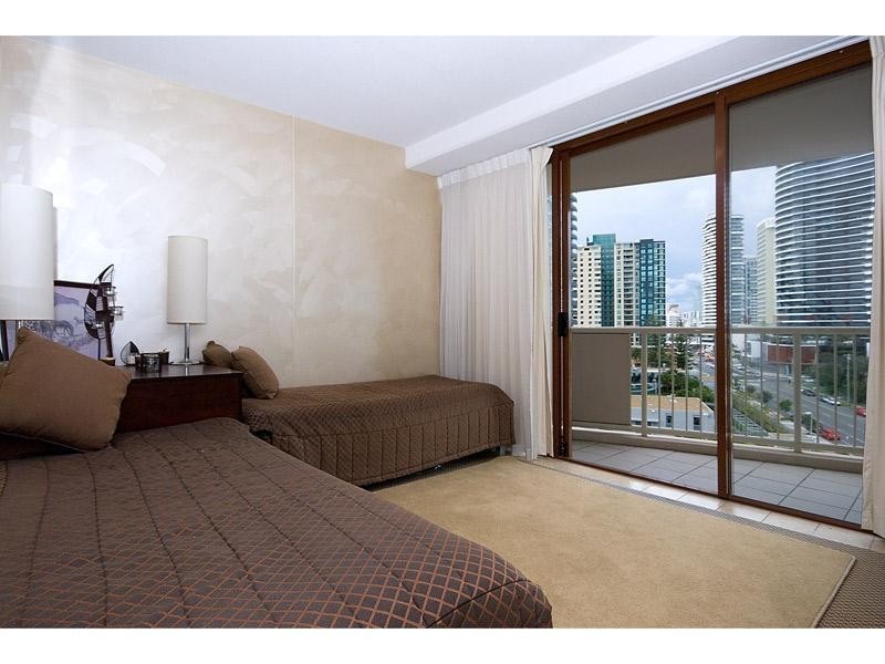 710/42 Surf Parade, Broadbeach QLD 4218