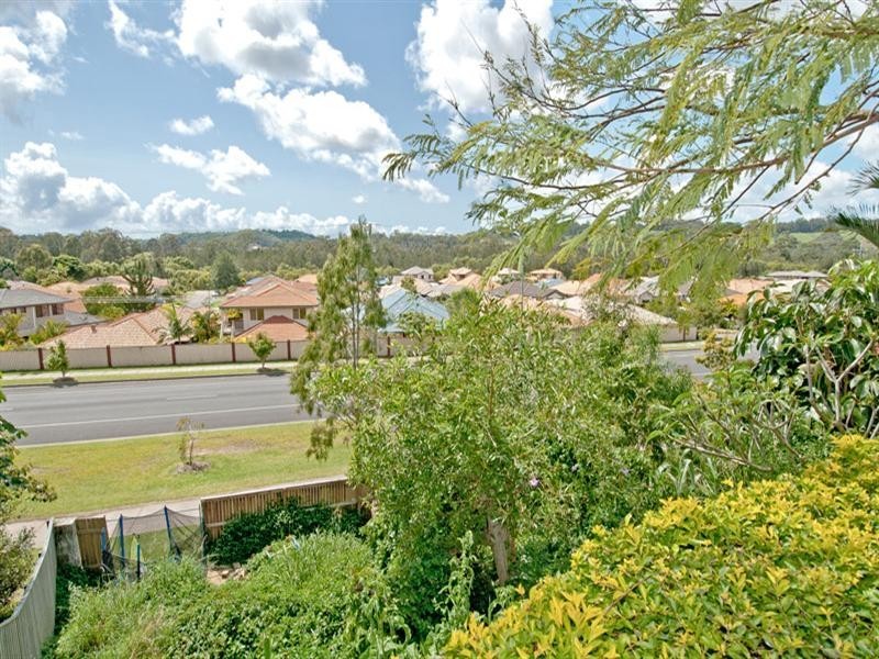 5 Casey Close, Currumbin Waters QLD 4223