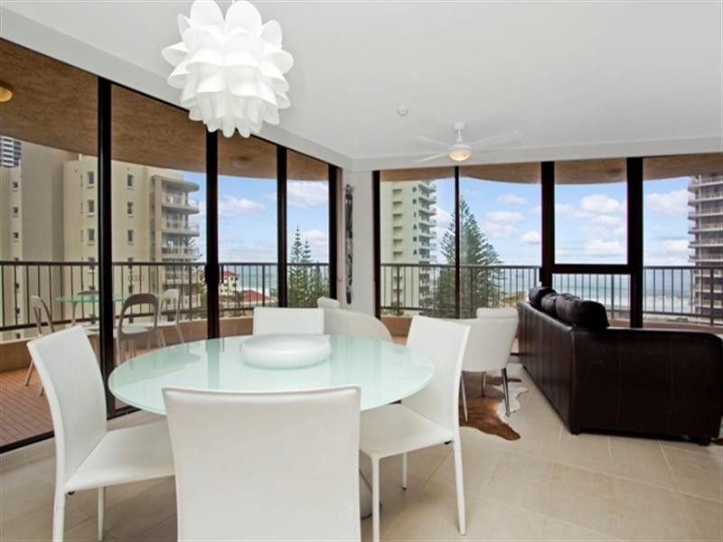 18 ‘Warringa Surf’, 219 Surf Parade, Surfers Paradise QLD 4217