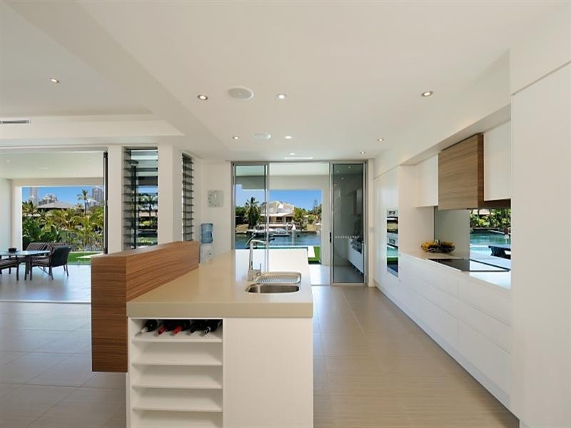 Broadbeach Waters QLD 4218