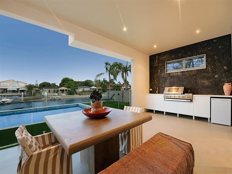 Broadbeach Waters QLD 4218