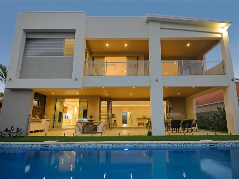 Broadbeach Waters QLD 4218