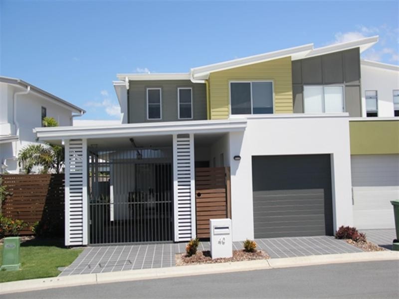 40 Barcelona Way, Burleigh Waters QLD 4220