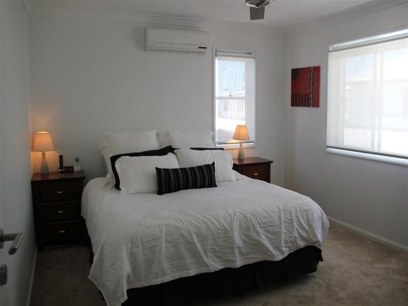 40 Barcelona Way, Burleigh Waters QLD 4220