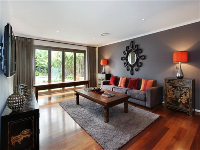 20 Barrier Reef Drive, Mermaid Waters QLD 4218