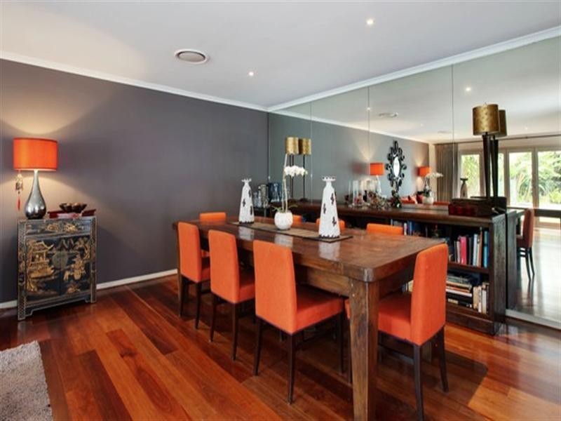 20 Barrier Reef Drive, Mermaid Waters QLD 4218