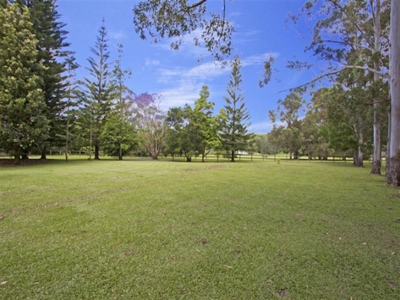 757 Tallebudgera Creek Road, Tallebudgera QLD 4228