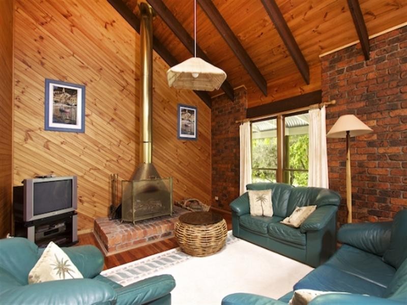 757 Tallebudgera Creek Road, Tallebudgera QLD 4228