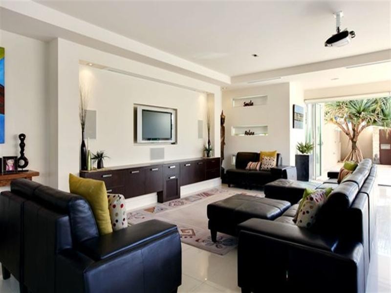 6-8 Alfred Street, Mermaid Beach QLD 4218