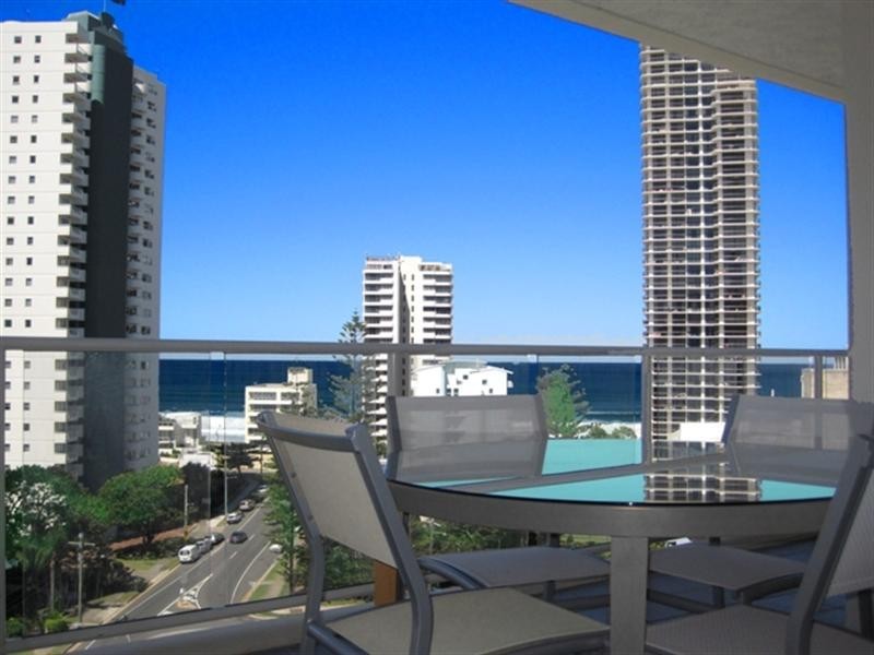 805 ‘Wings’, 18 Fern Street, Surfers Paradise QLD 4217
