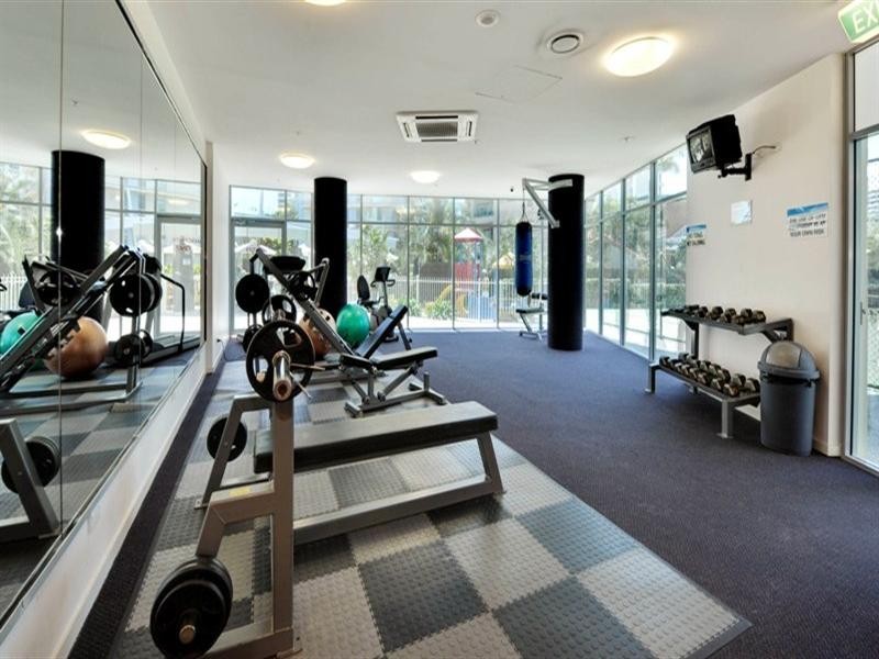 805 ‘Wings’, 18 Fern Street, Surfers Paradise QLD 4217
