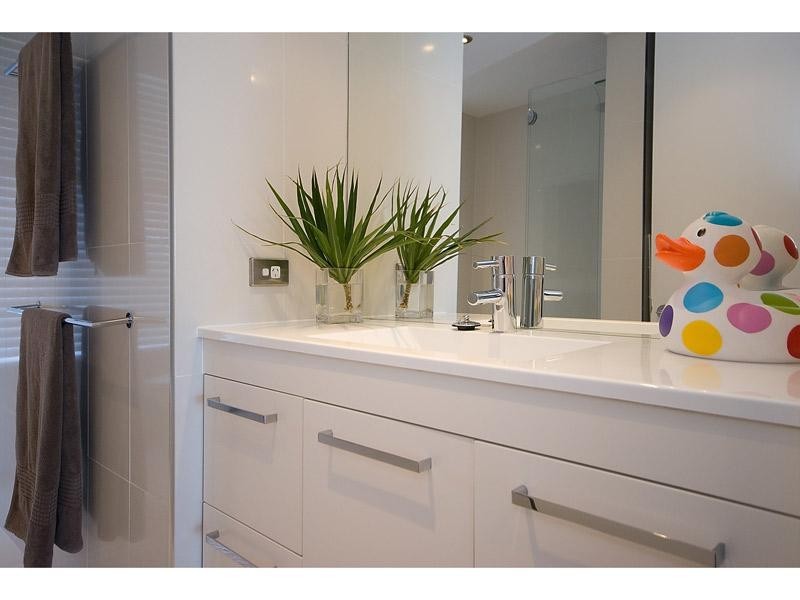 11/1 The Esplanade, Surfers Paradise QLD 4217