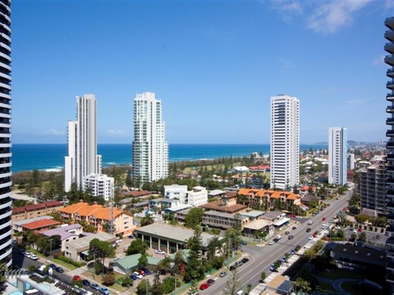 1701 /2685 Gold Coast Highway, Broadbeach QLD 4218