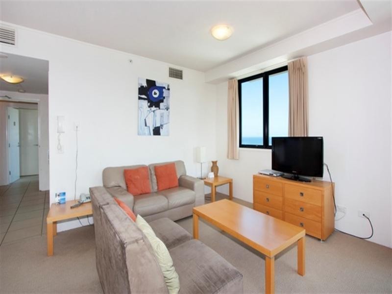 1701 /2685 Gold Coast Highway, Broadbeach QLD 4218