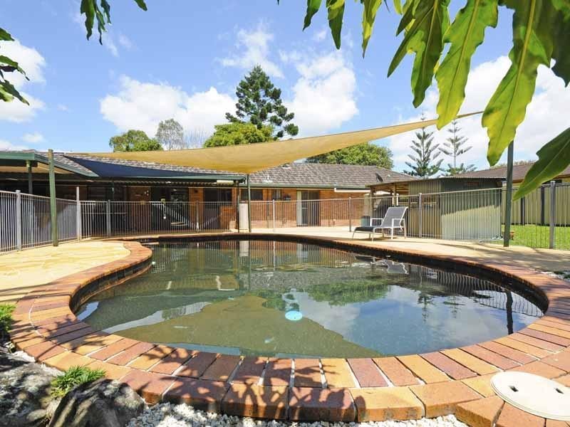 28 Larch Street, Tallebudgera QLD 4228
