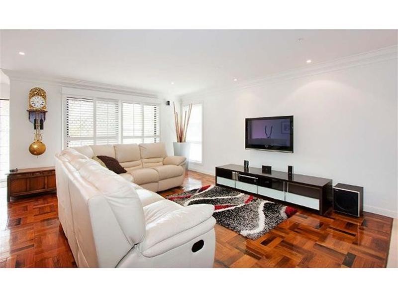 1 ’19 Seaside Avenue’ 19 Seaside Avenue, Mermaid Beach QLD 4218