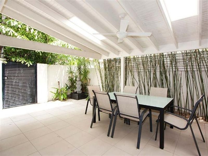 1 ’19 Seaside Avenue’ 19 Seaside Avenue, Mermaid Beach QLD 4218