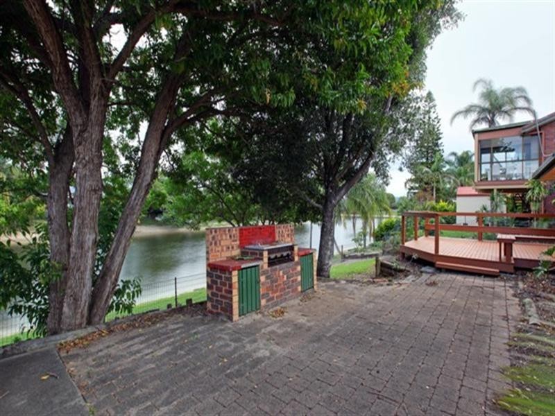 Mermaid Waters QLD 4218