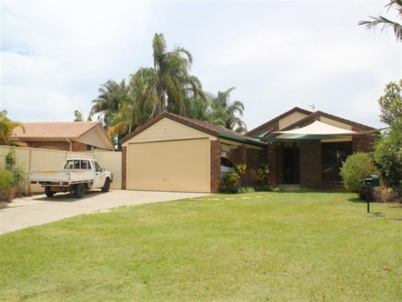 10 Swift Place, Burleigh Waters QLD 4220