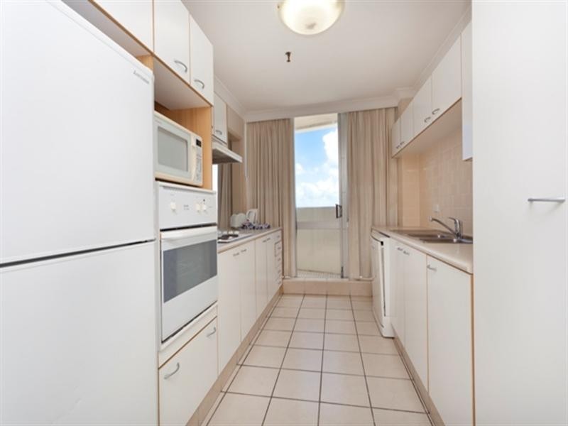 78 ‘Focus’ 114 The Esplanade, Surfers Paradise QLD 4217