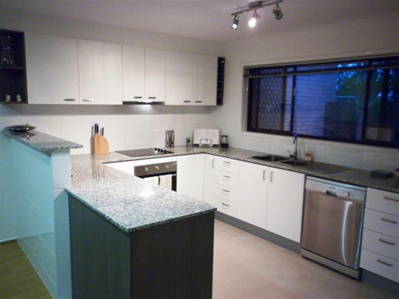 19/14 Shrike Court, Burleigh Waters QLD 4220