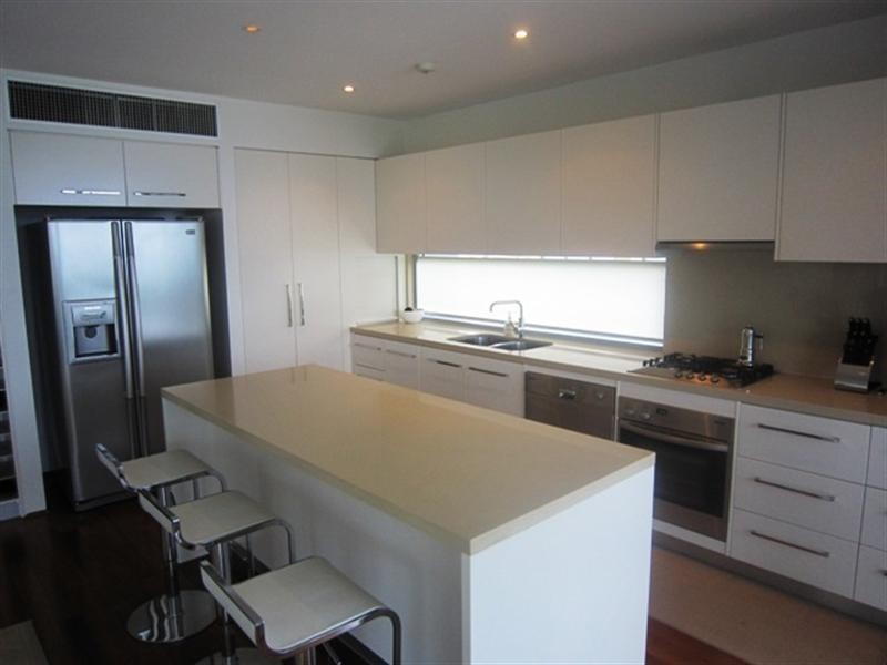 5/112 The Esplanade, Burleigh Heads QLD 4220