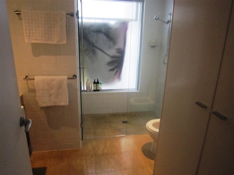 5/112 The Esplanade, Burleigh Heads QLD 4220