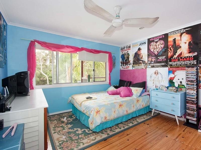 12 Geoff Wolter Drive, Molendinar QLD 4214