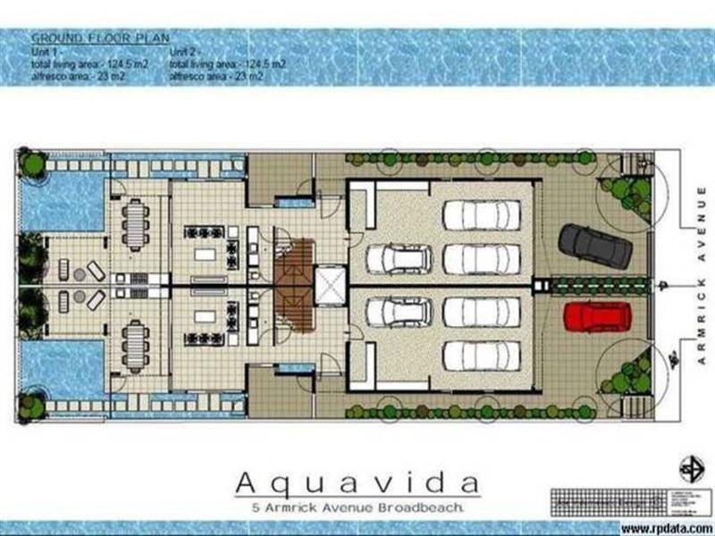 26 Armrick Avenue, Broadbeach QLD 4218