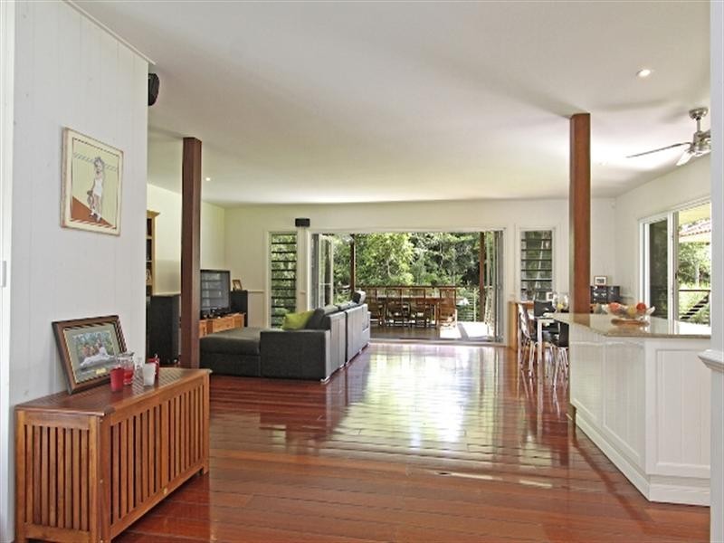 1074 Tallebudgera Creek Road, Tallebudgera Valley QLD 4228