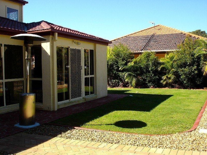 26 Sea Eagle Drive, Burleigh Waters QLD 4220