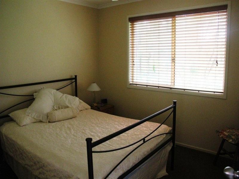 26 Sea Eagle Drive, Burleigh Waters QLD 4220