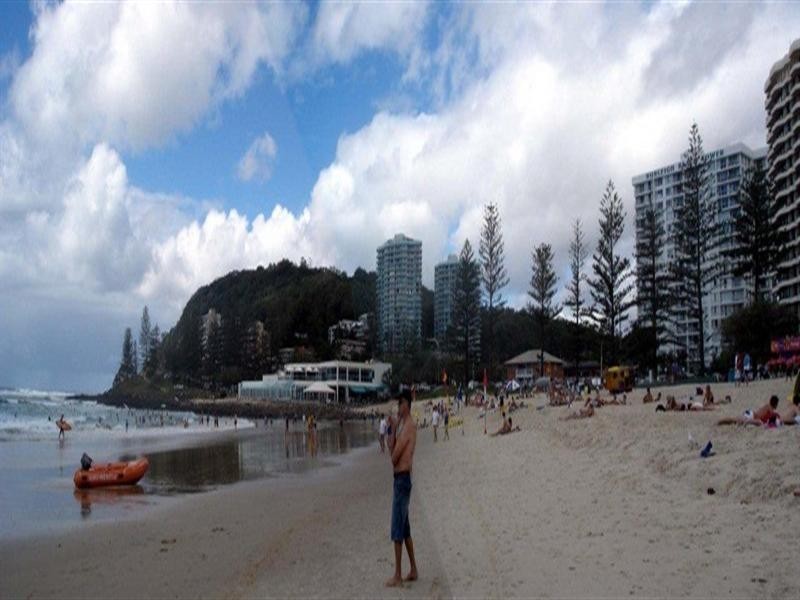 26 Sea Eagle Drive, Burleigh Waters QLD 4220