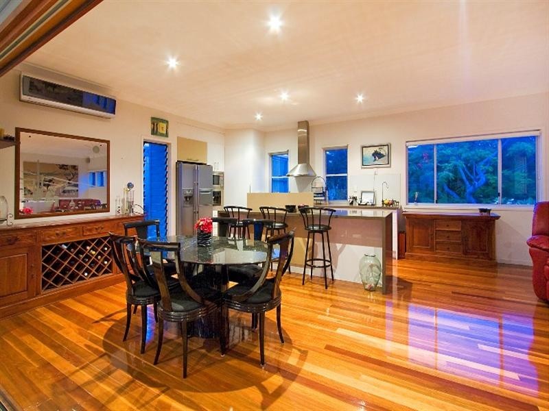 Villa 2/32 Pacific Parade, Bilinga QLD 4225