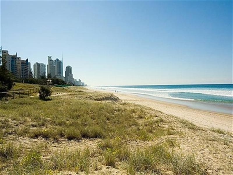 # ‘Burraneer’, 37 Broadbeach Boulevard, Broadbeach QLD 4218